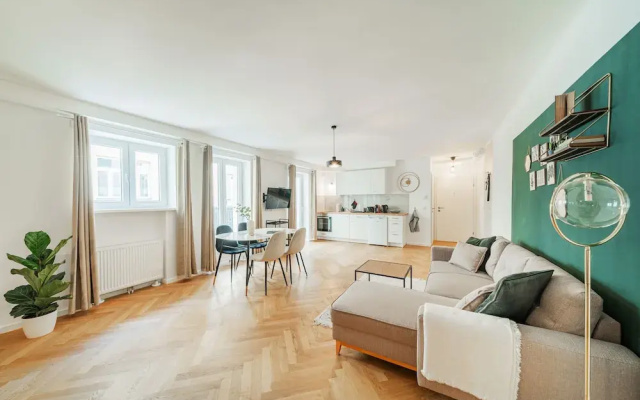 The 15s Apartments