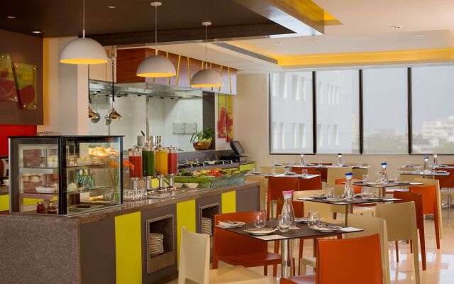 ibis Chennai City Centre Hotel