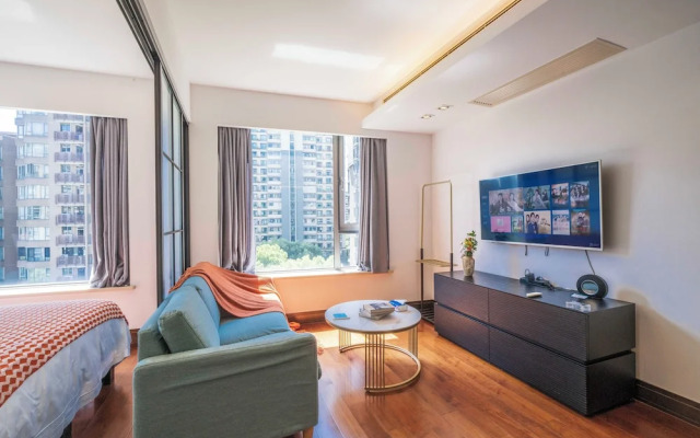 Tyms Modern1BR 1BA Apt Near Metro 1 9 11