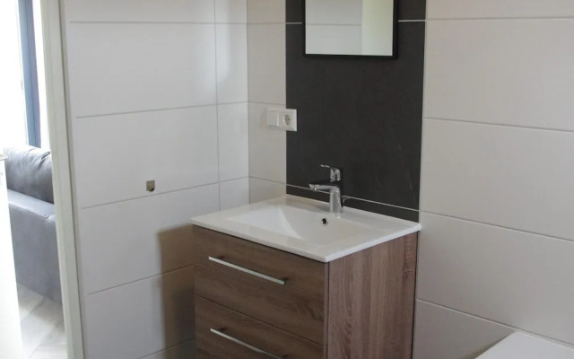 Beautiful Bungalow Near Alkmaar