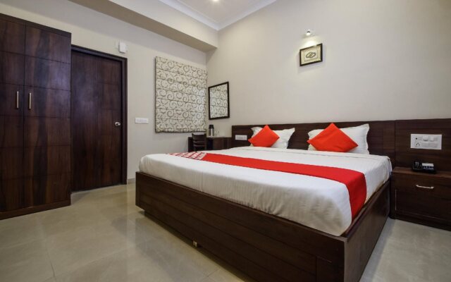 The Legend By OYO Rooms