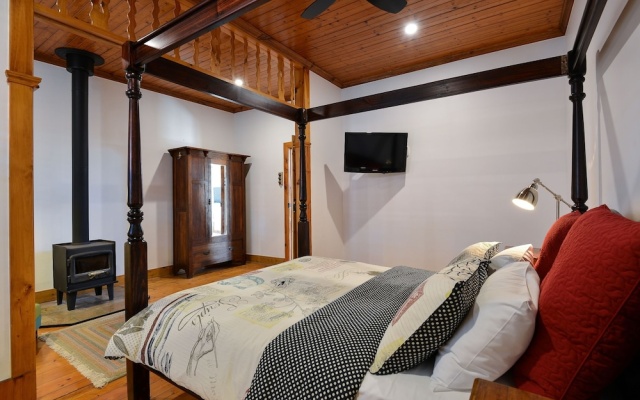 Trafalgar Premium Vintage Suites – Guest Rooms – Port Elliot