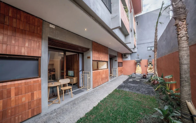 Kumiko Apartment