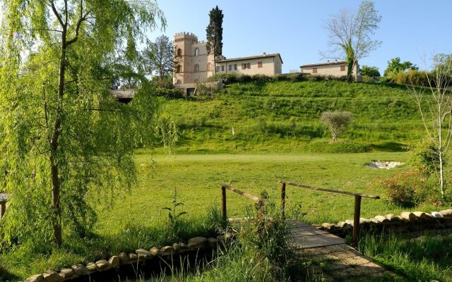 Castello Montegiove