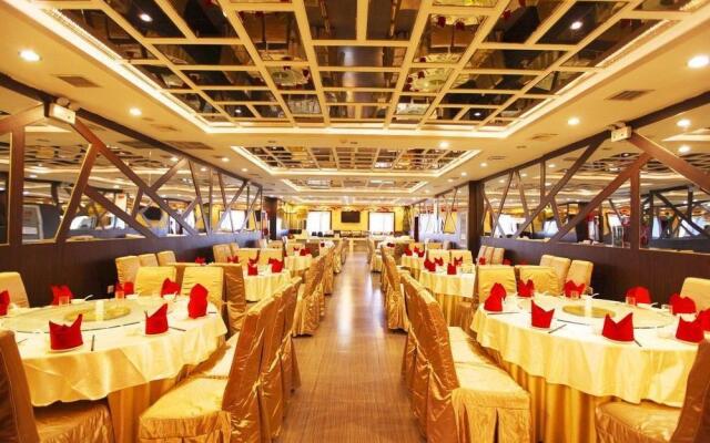 Henghe Spring Holiday Hotel