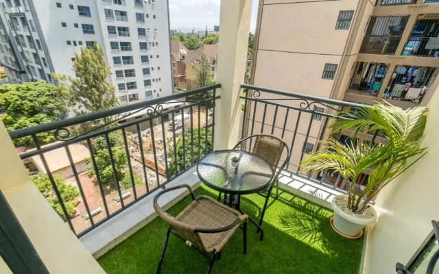 Lux Suites Mararo Court Apartments