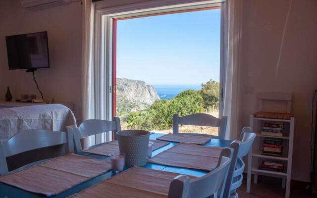 Secluded 3 BR House 5 mins from Kapsali