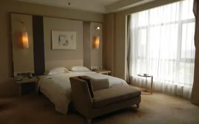 Qilu Jiudi Yujing Hotel