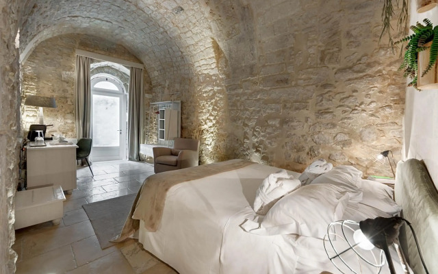 Locanda Don Serafino Historical Boutique Hotel