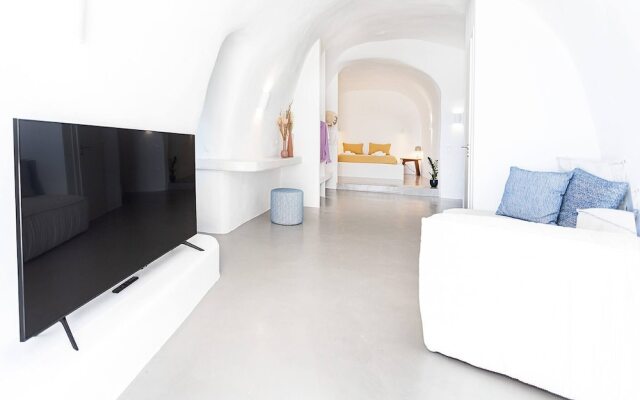 Aristofanis Sunrise Suite