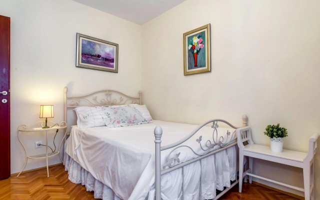 Apartments Zoran