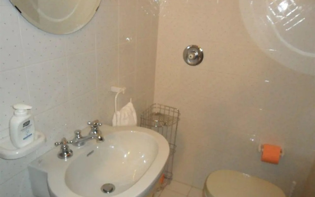 Sunny Venice Apartment