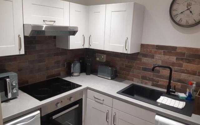 Crown Central Apartments