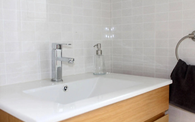 UTD Aries Hotel & Residence