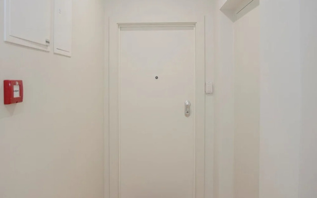 Liiiving in Porto Charming Downtown Delight I