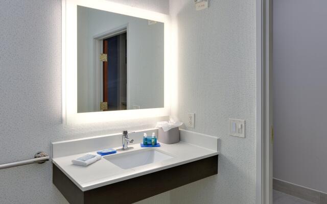 Holiday Inn Express Hotel & Suites Dallas - Duncanville, an IHG Hotel