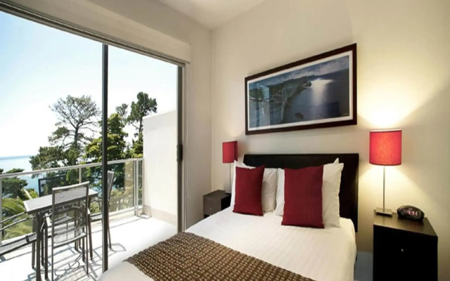 The Waves Apartments