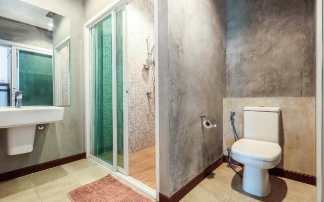 De Phunchai Hometel