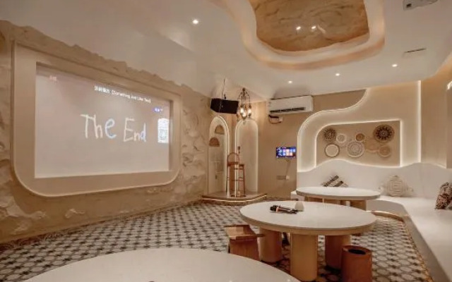 Xingshu Villa Hotel (Huidong Xunliaowan Scenic Area Store)