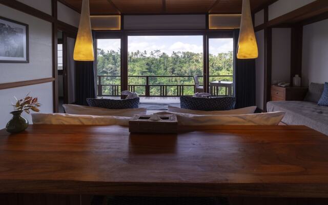 Suarapura Resort and SPA