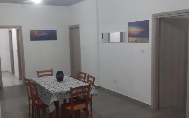 ARIADNIS 3 BEDs apt