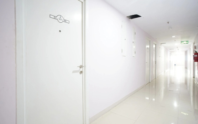 Green Pramuka Apartement By Vici