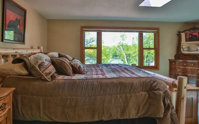 Total Seclusion - 5 Br Home