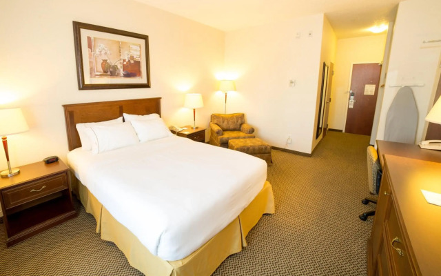 Holiday Inn Express Hotel & Suites Drayton Valley by IHG