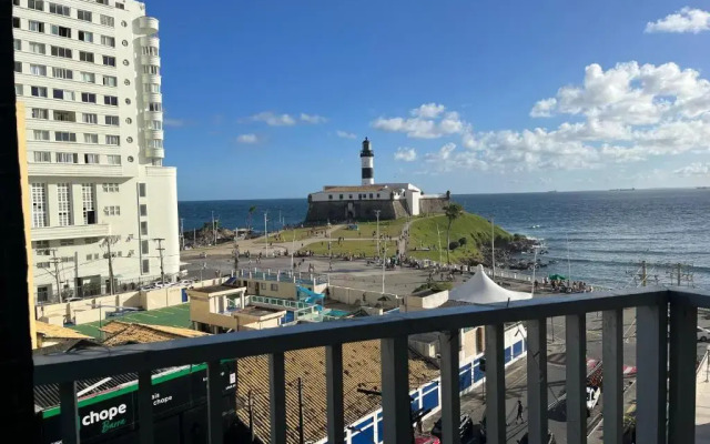 HOSPEDAGEM Vip FAROL da BARRA