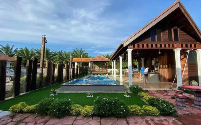 Jentayu Homestay Pontian by Oyo Rooms
