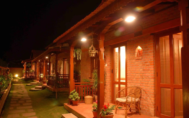 Vardan Resort n' Apartment