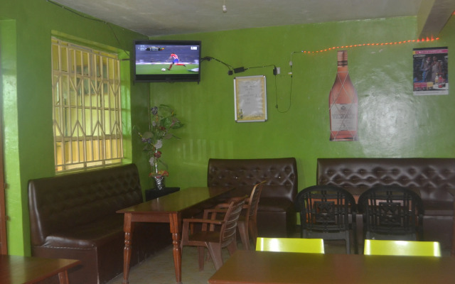 Location Plaza Restaurant