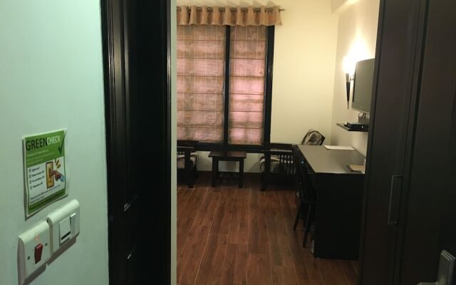Crown Residence
