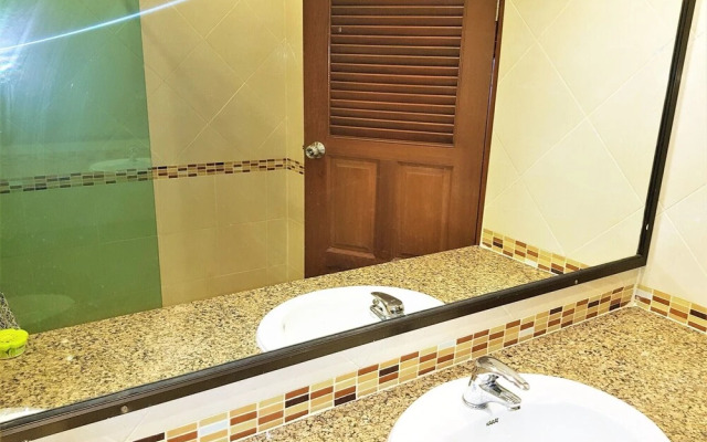 Thepthip Mansion Pattaya 5th Floor Studio Apartment