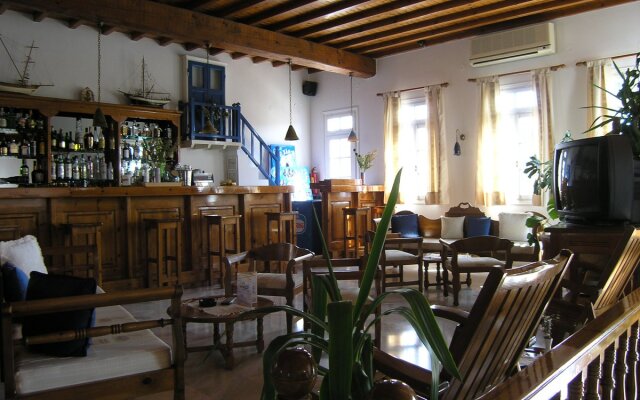 Vienoula's Garden