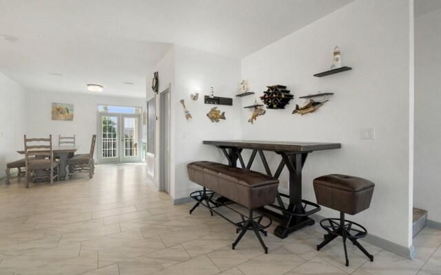 68 Terra Cotta Way - Sealove Terra Cotta