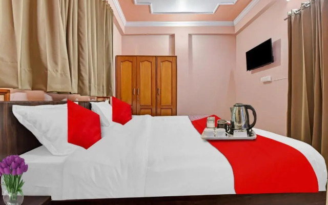 Oyo Flagship 93038 Hotel Regal Stay