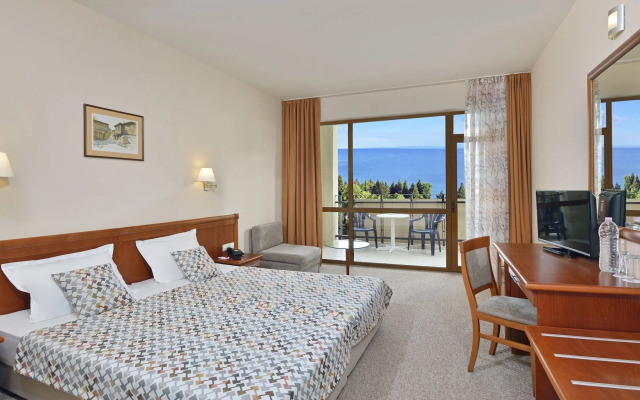 Sol Nessebar Bay & Mare Resort