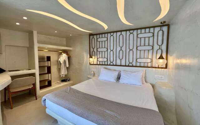 Athina Luxury Suites