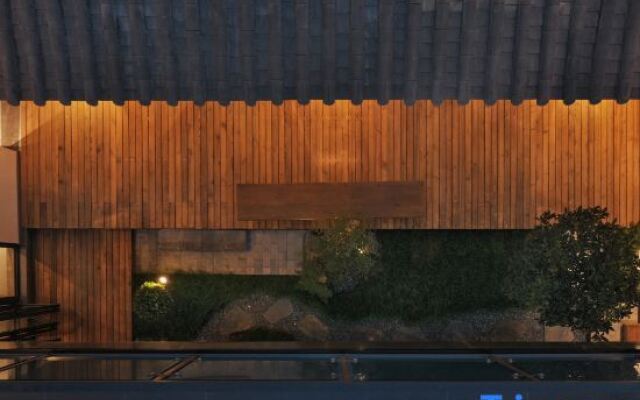 Dali Manting Cloud Homestay (1806 Xiaozhen Xizhou Branch)