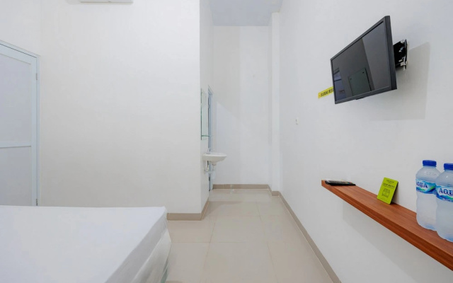 Urbanview Hotel BSD City