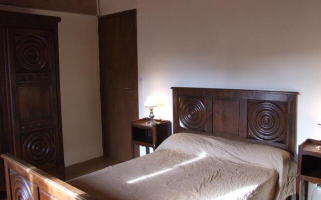 Gite Aveyron lOustal de Saint-Juéry