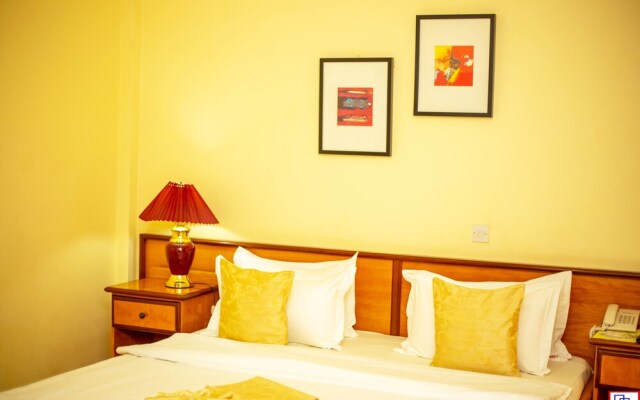 Hotel Marjorie 'Y'