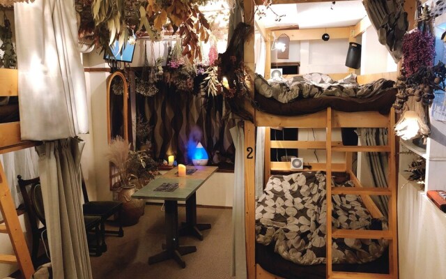 Top Edge Hostel