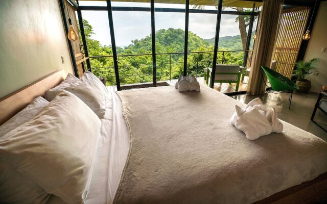 The Green House - Santa Teresa