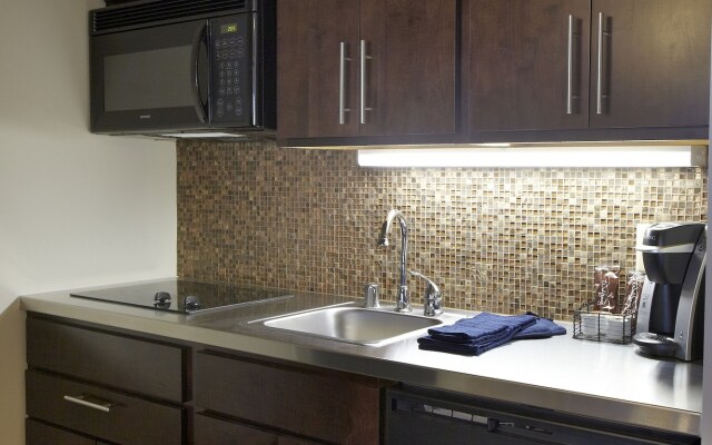 The Brewhouse Inn & Suites