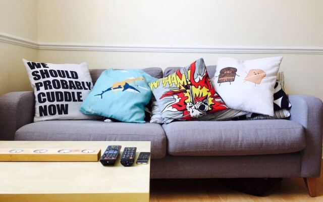 Bright, Modern 1- Bed flat in Camden