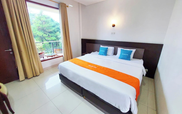 Capital O 1256 Sangga Buana Resort and Convention Hotel