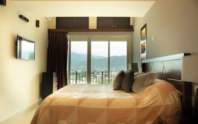 Gorgeous 15 Floor Grand Venetian