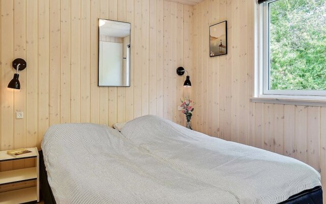 Chic Holiday Home in Hovedstaden near Sea